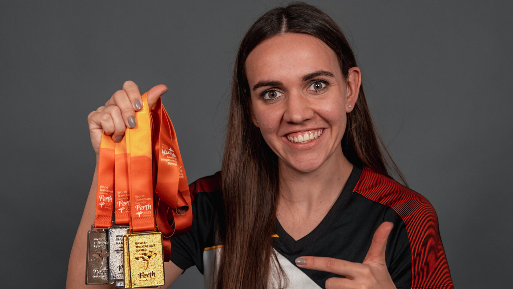 Bera Wierhake with her medals from WTG2023 in Australia